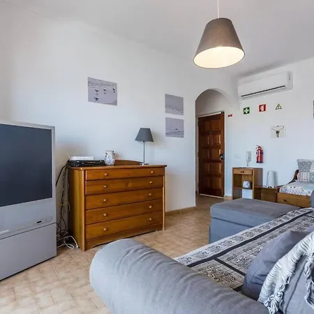 Appartement By The 3rd Floor